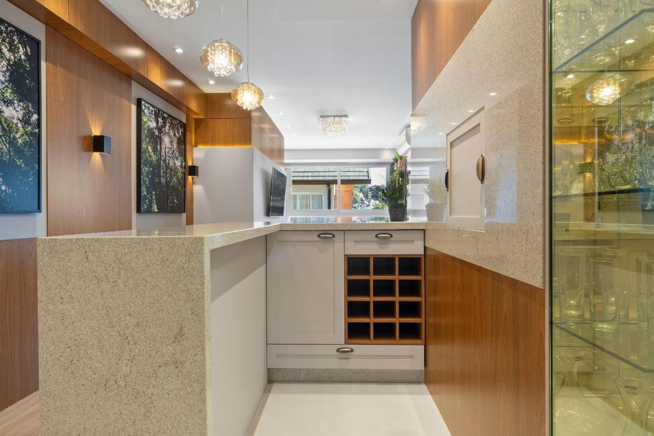 Vita Boulevard Luxo 2 Suites By Achei Gramado Bagian luar foto