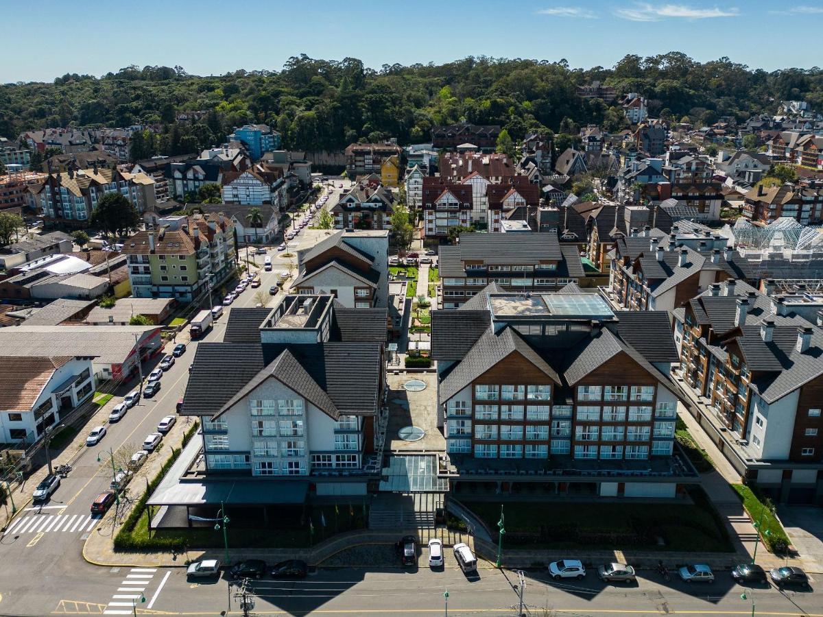 Vita Boulevard Luxo 2 Suites By Achei Gramado Bagian luar foto